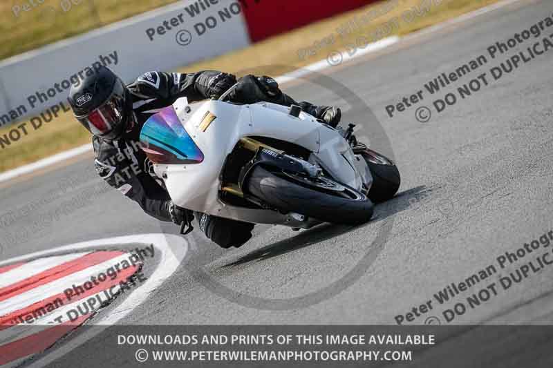 donington no limits trackday;donington park photographs;donington trackday photographs;no limits trackdays;peter wileman photography;trackday digital images;trackday photos